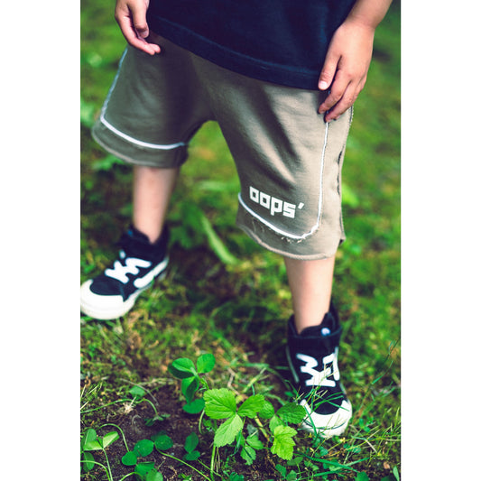 Deconstructed Short Brown